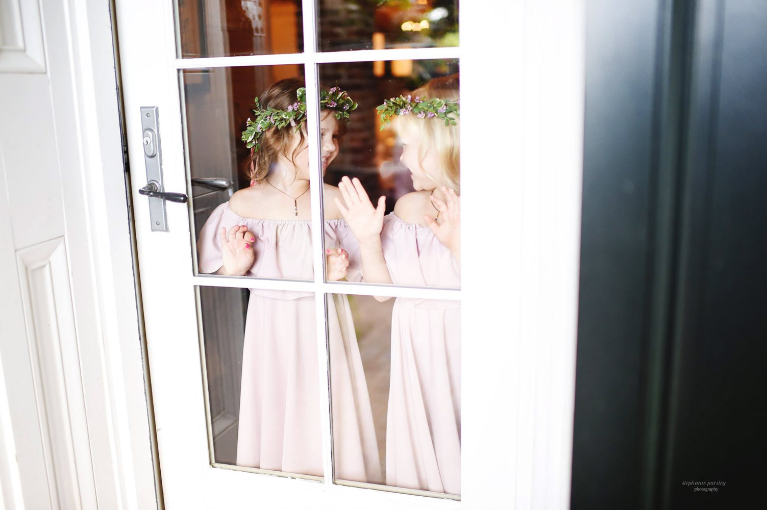 Flower Girls in the Bridal Suite, photo courtesy: Stephanie Parsley Photography